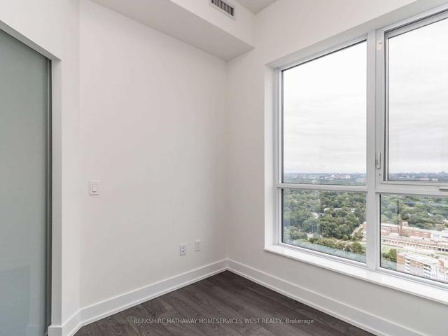 3704 - 7 Mabelle Ave, Condo with 2 bedrooms, 2 bathrooms and 1 parking in Toronto ON | Image 5