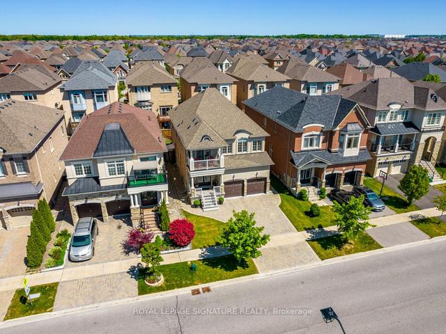 110 Chatfield Dr, House detached with 4 bedrooms, 5 bathrooms and 4 parking in Vaughan ON | Image 32