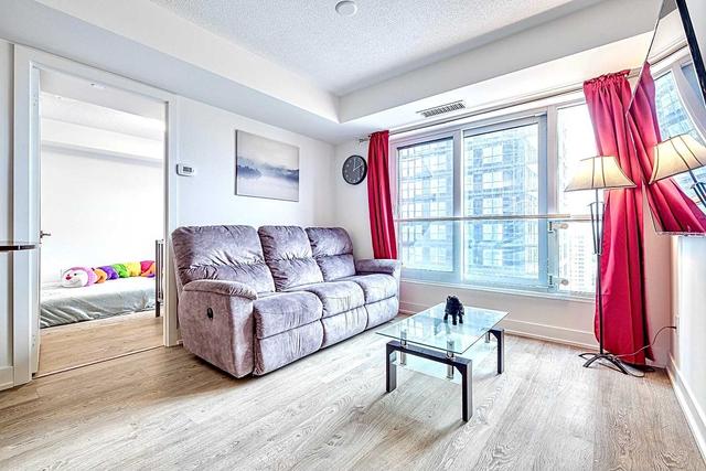 1307 - 7 Mabelle Ave, Condo with 2 bedrooms, 2 bathrooms and 1 parking in Toronto ON | Image 27
