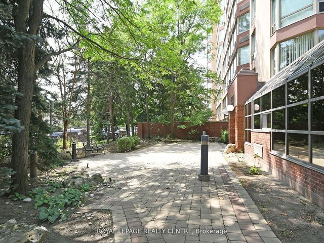 1011 - 25 Fairview Rd W, Condo with 2 bedrooms, 2 bathrooms and 2 parking in Mississauga ON | Image 21