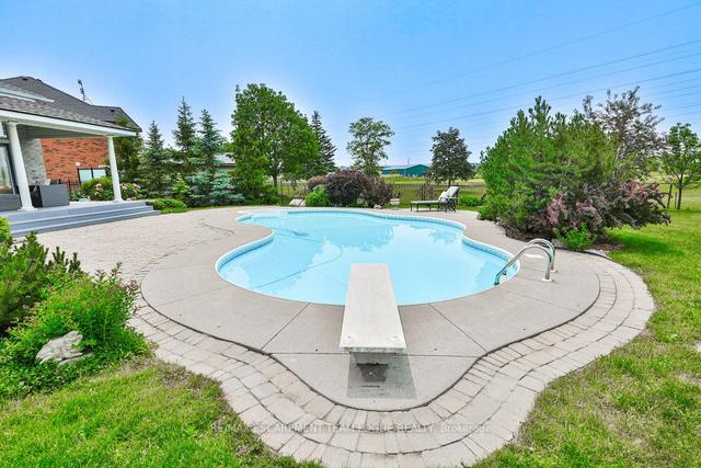4299 Couples Cres, House detached with 4 bedrooms, 4 bathrooms and 7 parking in Burlington ON | Image 31