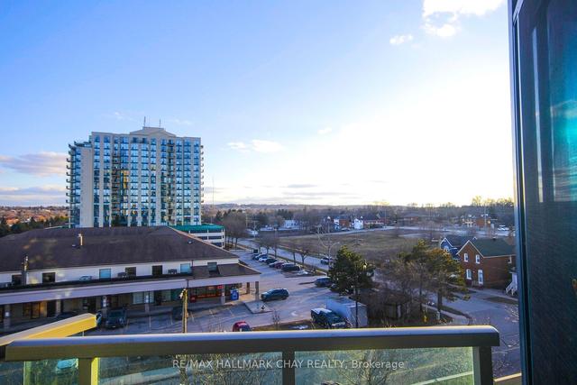511 - 37 Ellen St, Condo with 1 bedrooms, 1 bathrooms and 1 parking in Barrie ON | Image 35