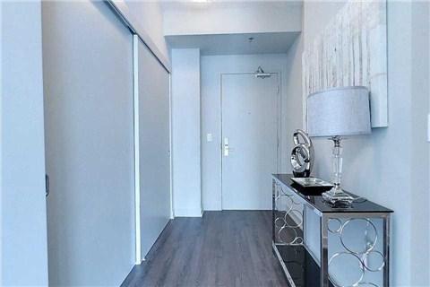 818 - 21 Nelson St, Condo with 2 bedrooms, 2 bathrooms and 1 parking in Toronto ON | Image 3