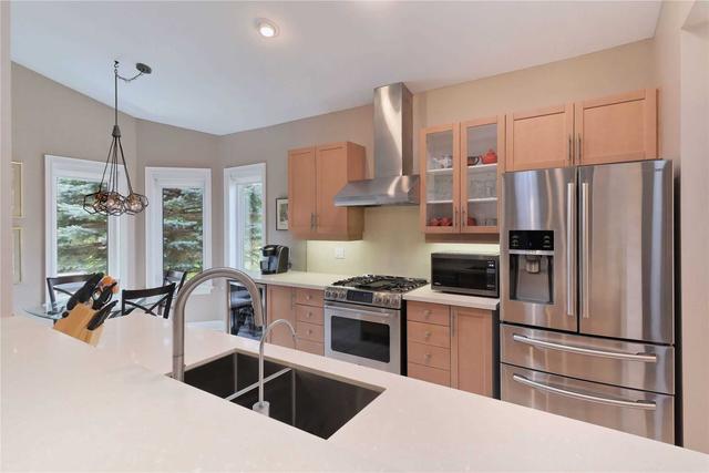 7 Andys Alley, House detached with 2 bedrooms, 2 bathrooms and 4 parking in Whitchurch Stouffville ON | Image 2