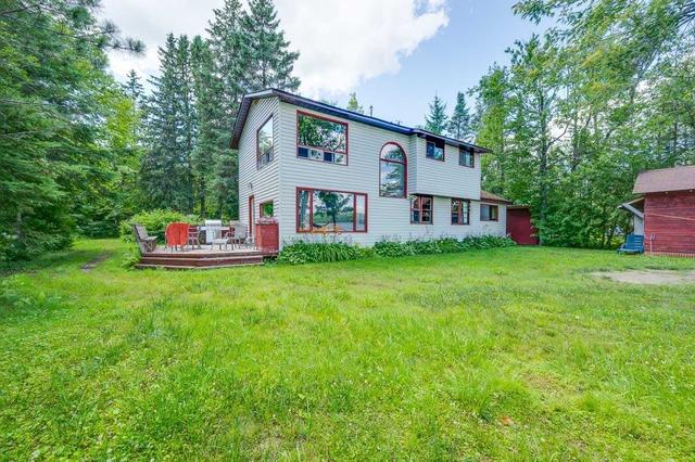 528 Forest View Rd, House detached with 4 bedrooms, 2 bathrooms and 5 parking in Hastings Highlands ON | Image 1