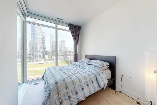 608e - 576 Front St W, Condo with 1 bedrooms, 1 bathrooms and 0 parking in Toronto ON | Image 2