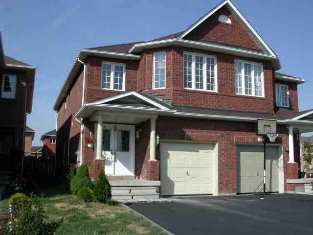 1230 Windbrook Grve, House semidetached with 3 bedrooms, 4 bathrooms and 2 parking in Mississauga ON | Image 1