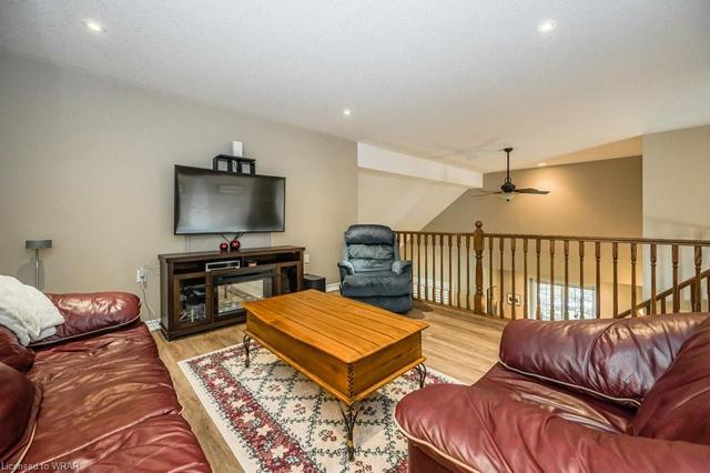 29 - 50 Bryan Court, House attached with 3 bedrooms, 2 bathrooms and null parking in Kitchener ON | Image 15