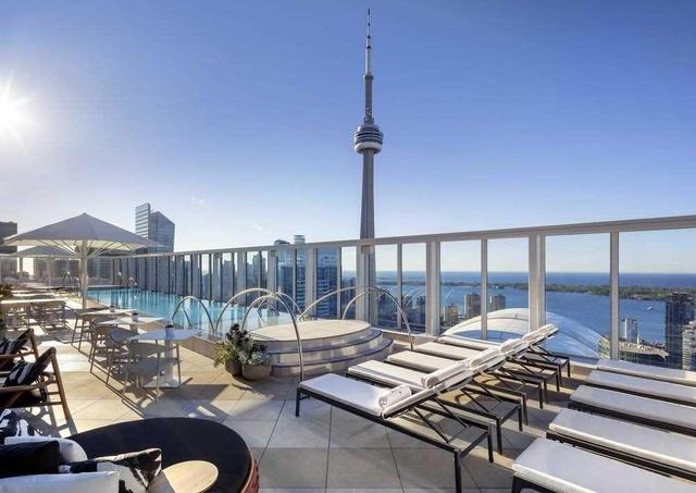 1607 - 88 Blue Jays Way, Condo with 1 bedrooms, 1 bathrooms and null parking in Toronto ON | Image 10