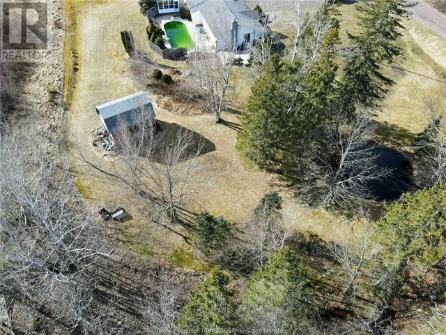 241 Cormier Village Rd, House detached with 3 bedrooms, 2 bathrooms and null parking in Beaubassin East NB | Image 17