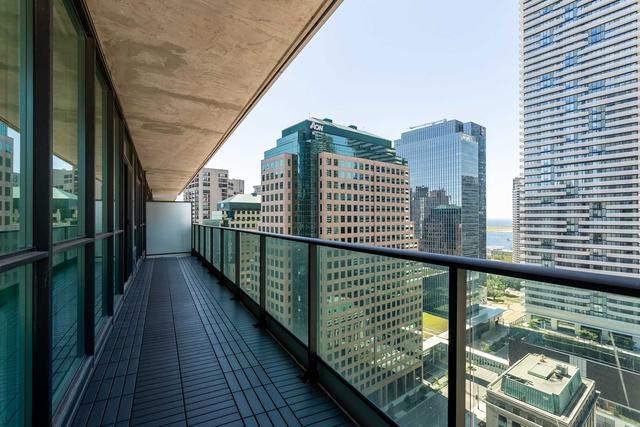 2503 - 33 Bay St, Condo with 2 bedrooms, 2 bathrooms and 1 parking in Toronto ON | Image 14