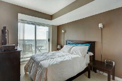 lph 13 - 11 Oneida Cres, Condo with 1 bedrooms, 1 bathrooms and 1 parking in Richmond Hill ON | Image 7