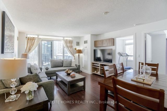 1104 - 330 Burnhamthorpe Rd W, Condo with 2 bedrooms, 2 bathrooms and 2 parking in Mississauga ON | Image 9
