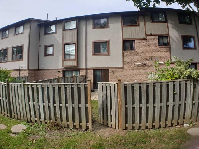 65 - 24 Fundy Bay Blvd, Townhouse with 3 bedrooms, 2 bathrooms and 2 parking in Toronto ON | Image 30