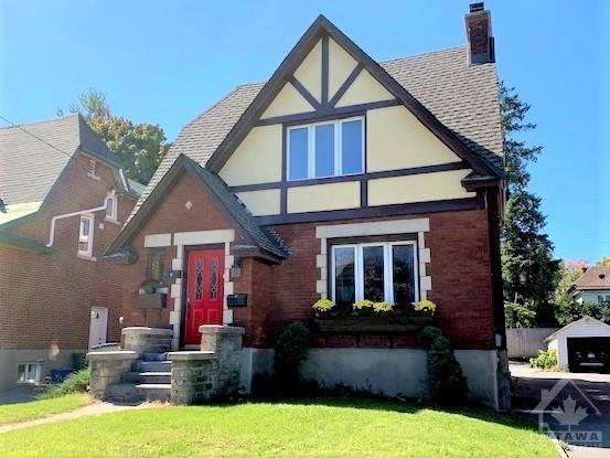 456 Holland Avenue, House detached with 6 bedrooms, 3 bathrooms and 4 parking in Ottawa ON | Image 1