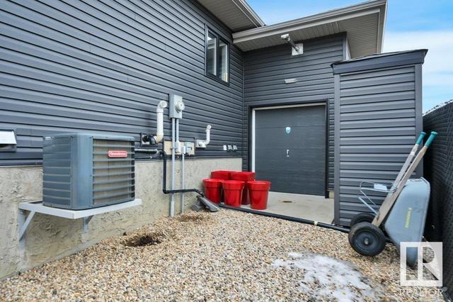 400 Ravine Co, House detached with 3 bedrooms, 2 bathrooms and null parking in Devon AB | Image 36