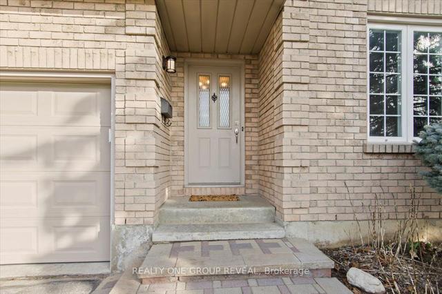765 Sundance Circ, House detached with 3 bedrooms, 4 bathrooms and 6 parking in Oshawa ON | Image 12