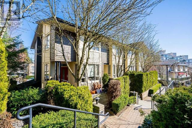 130 - 9229 University Crescent, House attached with 2 bedrooms, 2 bathrooms and 1 parking in Burnaby BC | Image 22
