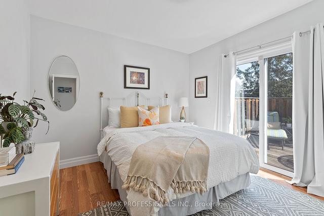491 Durie St, House semidetached with 3 bedrooms, 2 bathrooms and 3 parking in Toronto ON | Image 21