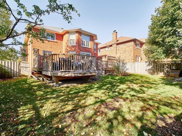 1101 Petunia Pl, House detached with 4 bedrooms, 4 bathrooms and 6 parking in Pickering ON | Image 33