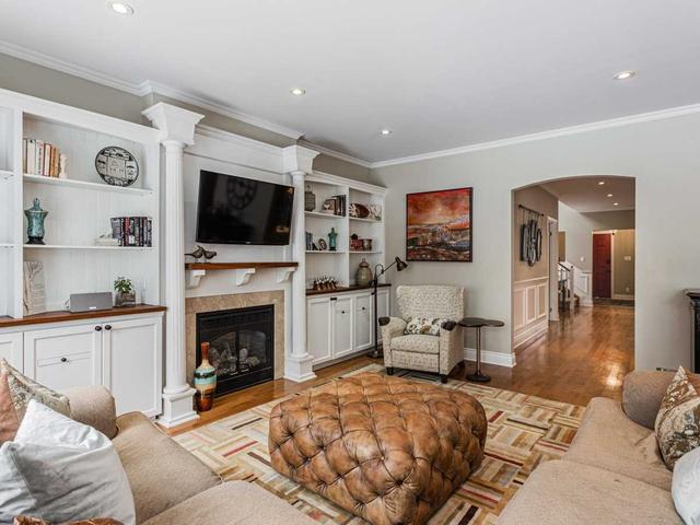 17 Maple Lane, House detached with 4 bedrooms, 5 bathrooms and 6 parking in Markham ON | Image 6