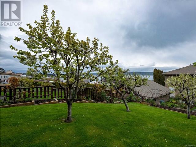 241 Mclean St S, House detached with 5 bedrooms, 4 bathrooms and 4 parking in Campbell River BC | Image 30