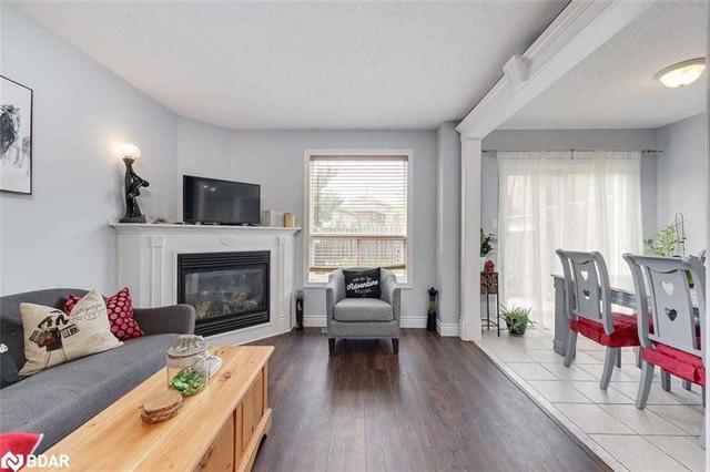 245 Stanley St, House attached with 3 bedrooms, 3 bathrooms and 3 parking in Barrie ON | Image 37