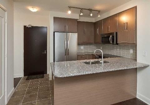 919 - 825 Church St, Condo with 1 bedrooms, 1 bathrooms and 1 parking in Toronto ON | Image 4