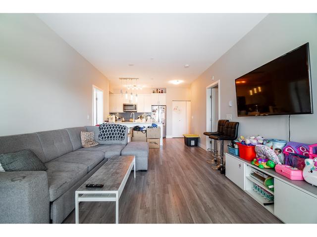 304 - 9015 120 Street, Condo with 2 bedrooms, 2 bathrooms and 1 parking in Delta BC | Image 4