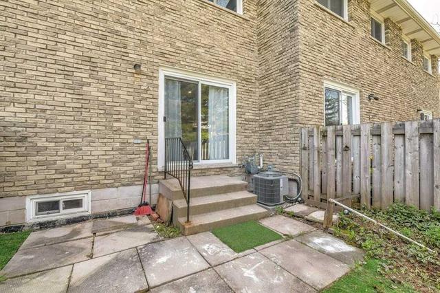12 - 1420 Garth St, Condo with 3 bedrooms, 3 bathrooms and 1 parking in Hamilton ON | Image 20