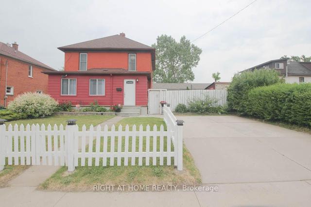 4472 Second Ave, House detached with 5 bedrooms, 2 bathrooms and 2 parking in Niagara Falls ON | Image 12