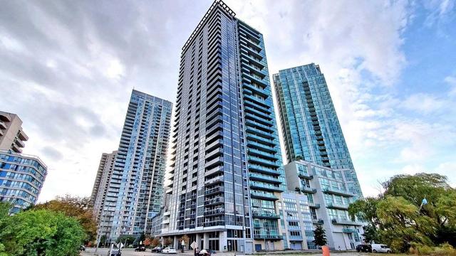 704 - 223 Webb Dr, Condo with 2 bedrooms, 2 bathrooms and 1 parking in Mississauga ON | Image 1