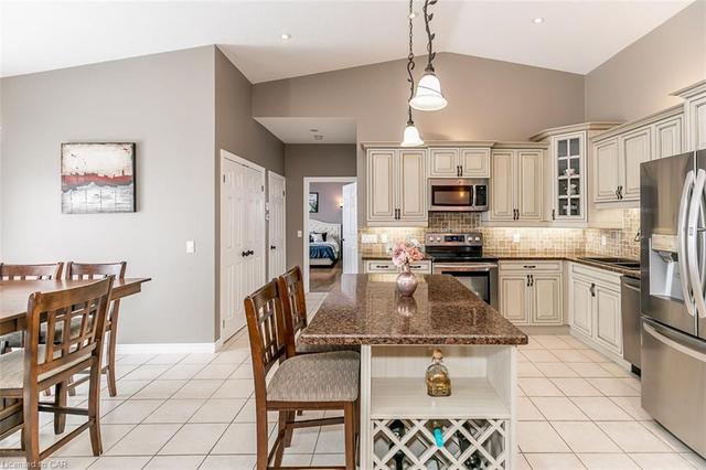 097427 4th Line, House detached with 5 bedrooms, 3 bathrooms and 14 parking in Melancthon ON | Image 15