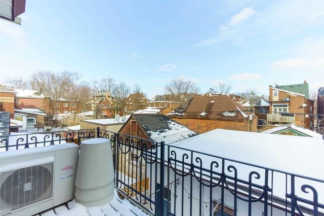 unit 2 - 237 Shaw St, Home with 3 bedrooms, 1 bathrooms and 1 parking in Toronto ON | Image 21