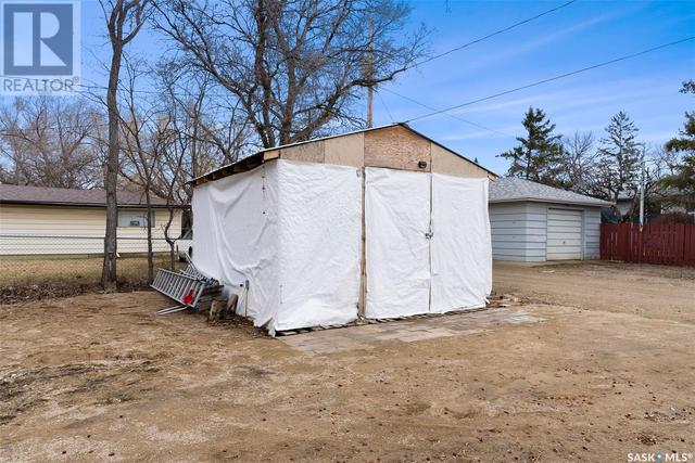 609 Broadway Avenue E, House detached with 3 bedrooms, 1 bathrooms and null parking in Regina SK | Image 32