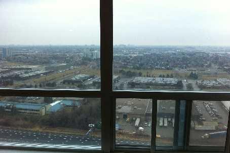 3215 - 38 Lee Centre Dr, Condo with 1 bedrooms, 1 bathrooms and 1 parking in Toronto ON | Image 5