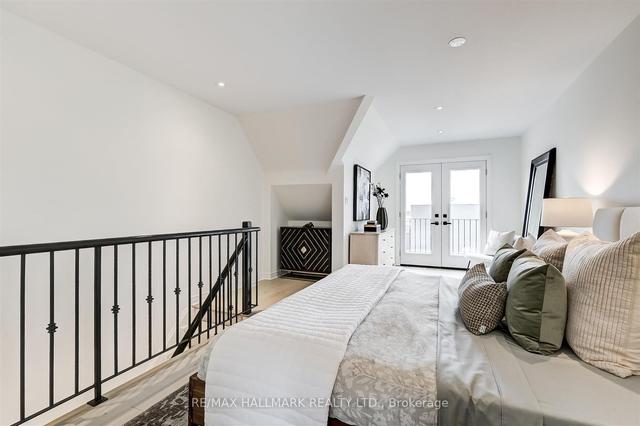 7 Macphail Ave, House attached with 3 bedrooms, 3 bathrooms and 1 parking in Toronto ON | Image 24