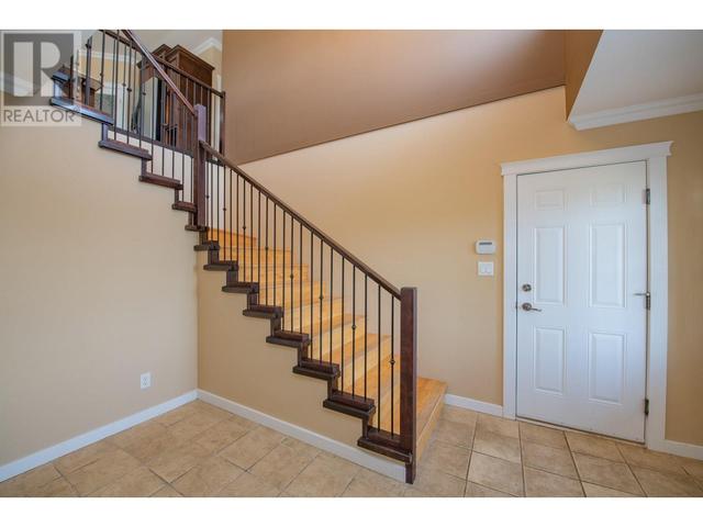 1055 Mt Ida Drive, House detached with 4 bedrooms, 3 bathrooms and 3 parking in Vernon BC | Image 5