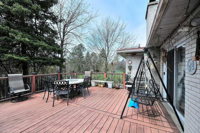 38 Sunnycrest Rd, House detached with 3 bedrooms, 3 bathrooms and 5 parking in Toronto ON | Image 24