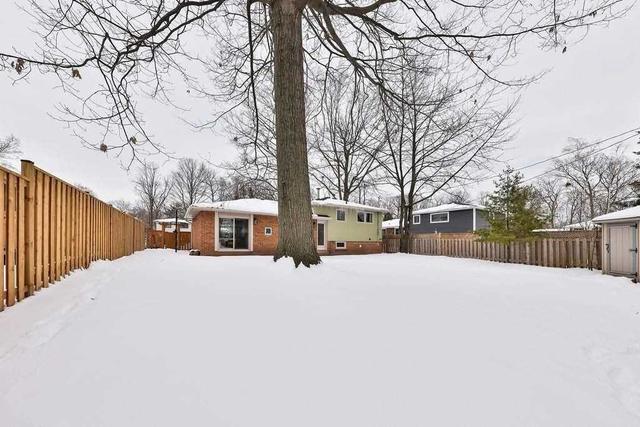 470 Forestwood Cres, House detached with 3 bedrooms, 2 bathrooms and 5 parking in Burlington ON | Image 26