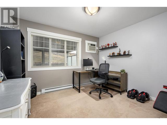 305 - 10529 Powley Court, Condo with 2 bedrooms, 2 bathrooms and 2 parking in Lake Country BC | Image 21