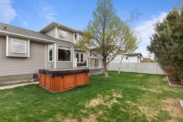 15 Stafford Street Se, House detached with 5 bedrooms, 3 bathrooms and 4 parking in Medicine Hat AB | Image 38