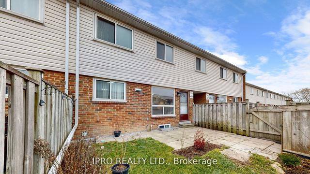 40 - 401 Wentworth St W, Townhouse with 3 bedrooms, 1 bathrooms and 1 parking in Oshawa ON | Image 20