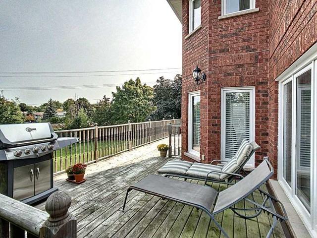 83 Compton Cres, House detached with 4 bedrooms, 4 bathrooms and 6 parking in Bradford West Gwillimbury ON | Image 18