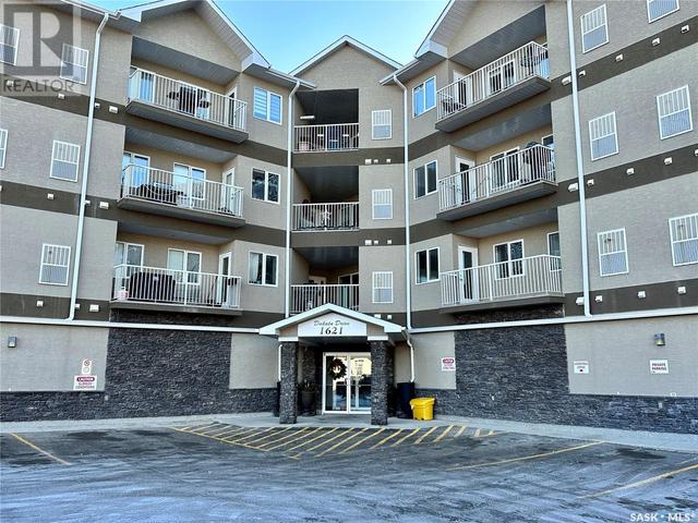 220 - 1621 Dakota Drive, Condo with 2 bedrooms, 2 bathrooms and null parking in Regina SK | Image 2
