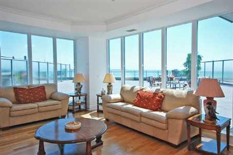 504 - 58 Marine Parade Dr, Condo with 2 bedrooms, 2 bathrooms and 1 parking in Toronto ON | Image 2
