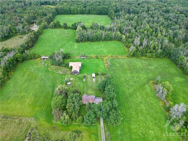 19013 County Road 22 Road, House detached with 3 bedrooms, 2 bathrooms and 5 parking in North Glengarry ON | Image 20