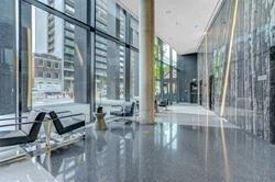 1003 - 125 Peter St, Condo with 1 bedrooms, 1 bathrooms and 0 parking in Toronto ON | Image 4
