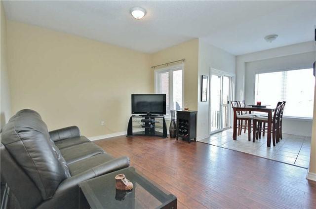 1224 Mary Lou St, House detached with 3 bedrooms, 3 bathrooms and 2 parking in Innisfil ON | Image 3