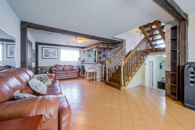 61 Apted Ave, House detached with 5 bedrooms, 4 bathrooms and 6 parking in Toronto ON | Image 8